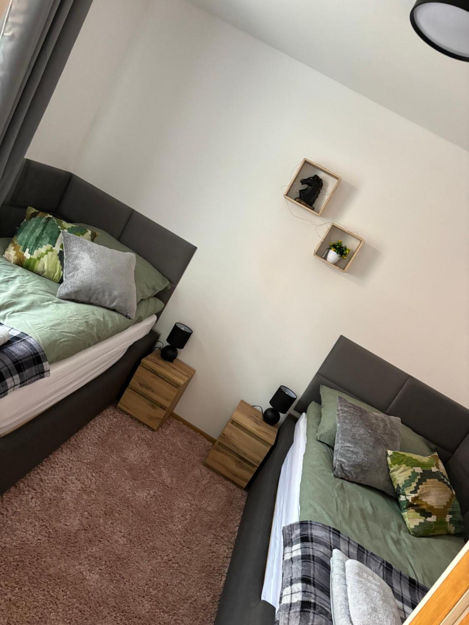 Nad Rzeka Apartment *